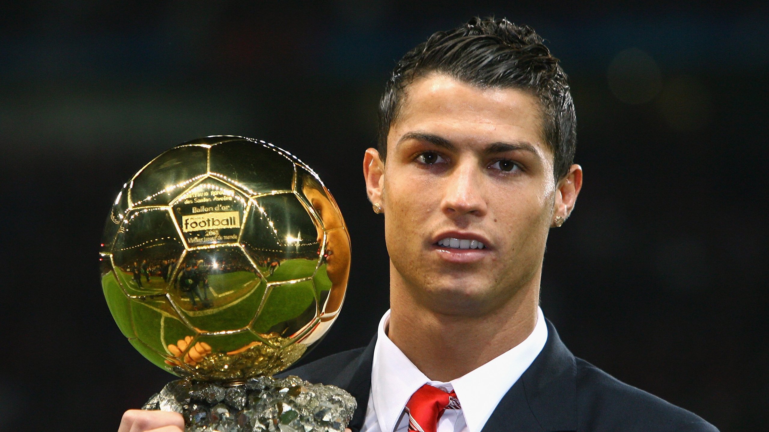 马德里竞技主帅放话：亚运会决赛必胜曼城，阿尔卡拉斯冷笑回应